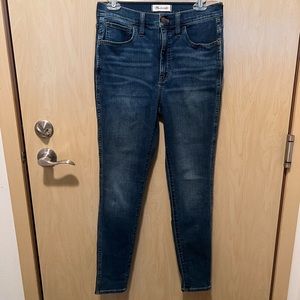 Madewell Women's Skinny Jeans - Dark Blue